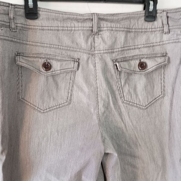 Style & Co Women’s Mid Rise Capri Pants Light Brown Micro Stripe Size 14 Stretch - Picture 3 of 6